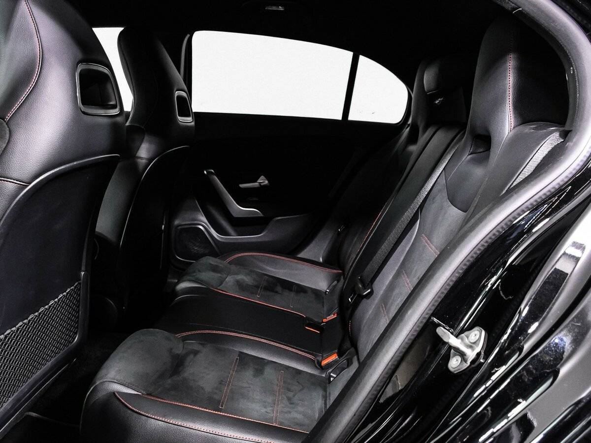 Mercedes-Benz A-Класс с пробегом — 2021 год. Фото: #11