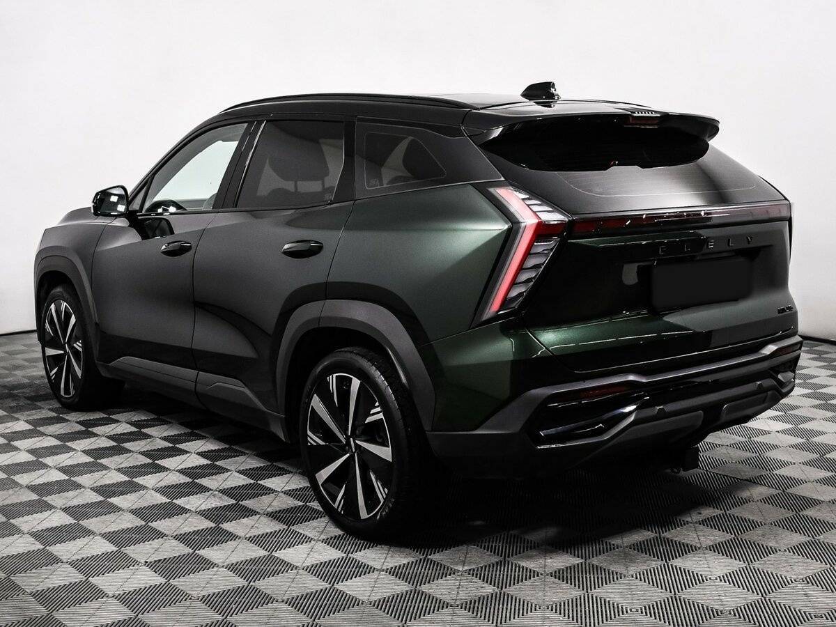 Geely Atlas с пробегом — 2023 год. Фото: #6