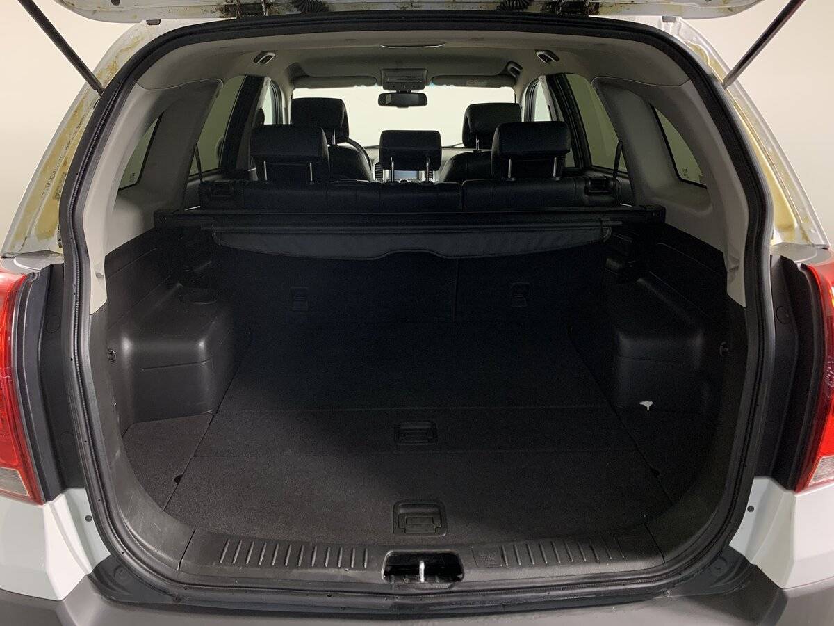 Chevrolet Captiva с пробегом — 2014 год. Фото: #18