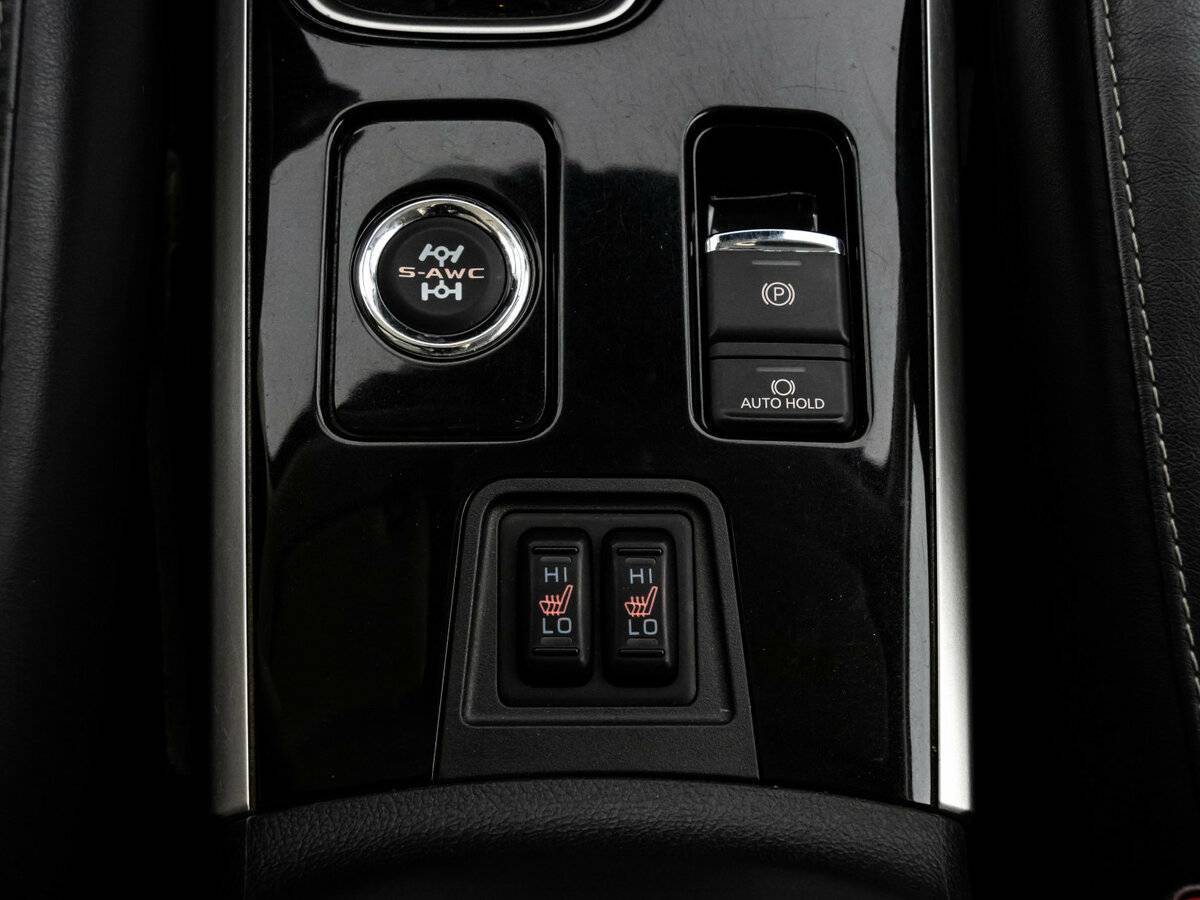 Mitsubishi Outlander с пробегом — 2020 год. Фото: #17