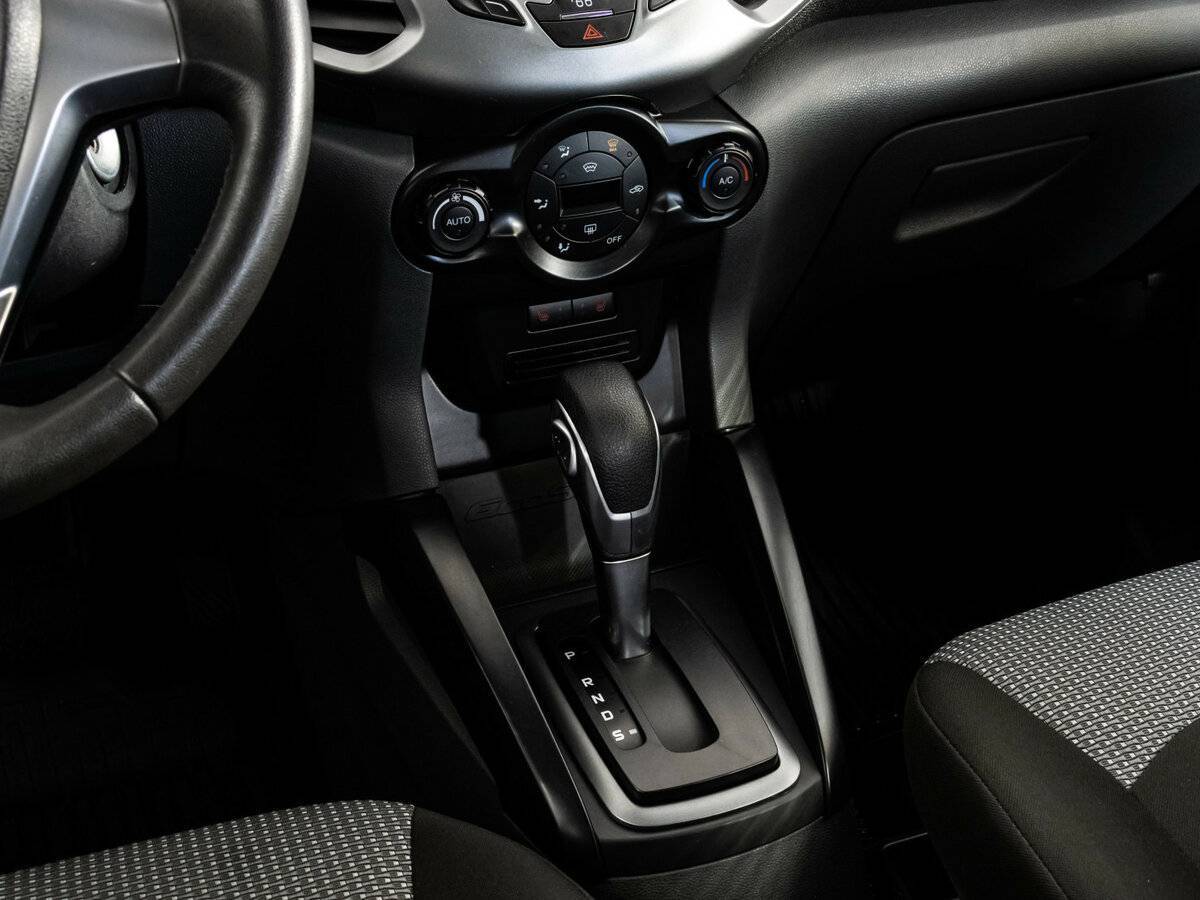 Ford EcoSport с пробегом — 2016 год. Фото: #12