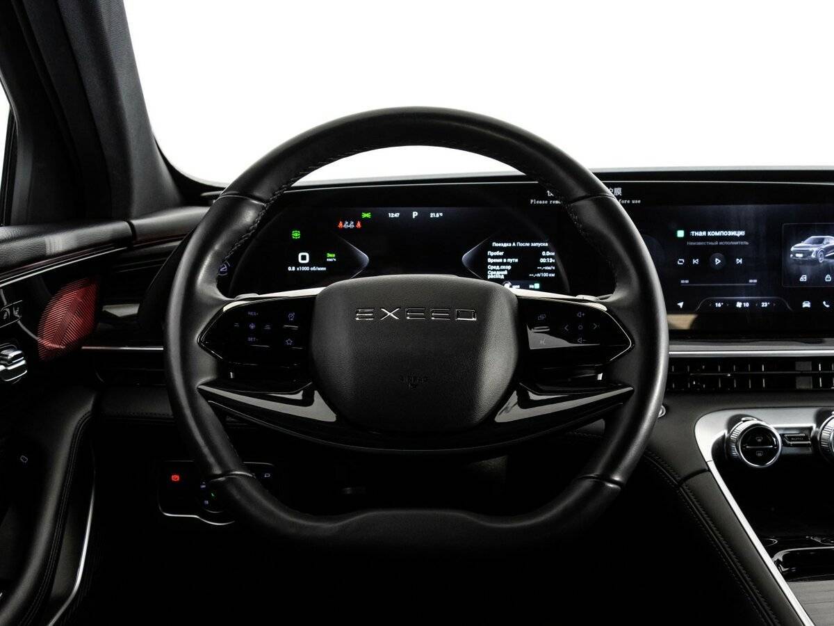 EXEED RX с пробегом — 2023 год. Фото: #12