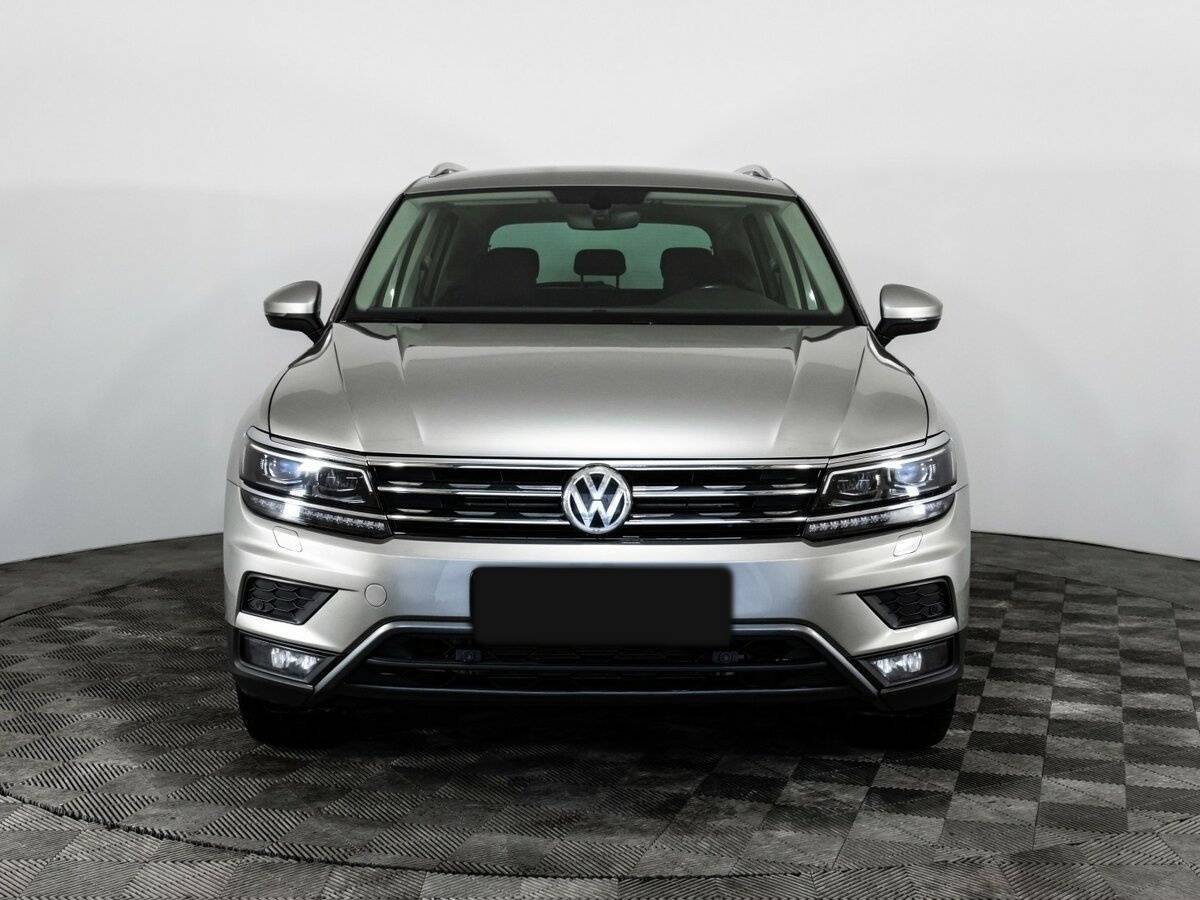 Volkswagen Tiguan с пробегом — 2017 год. Фото: #1