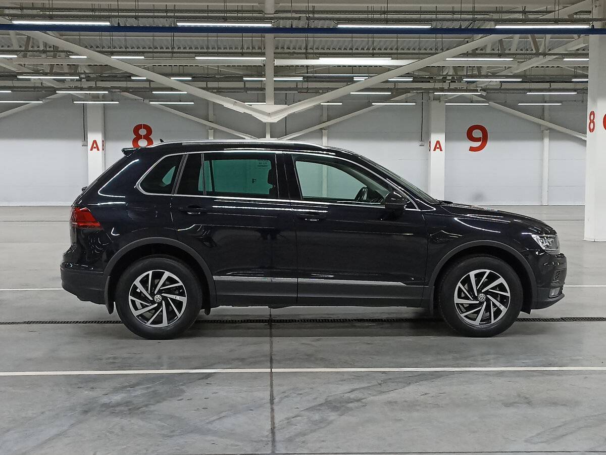 Volkswagen Tiguan с пробегом — 2018 год. Фото: #3