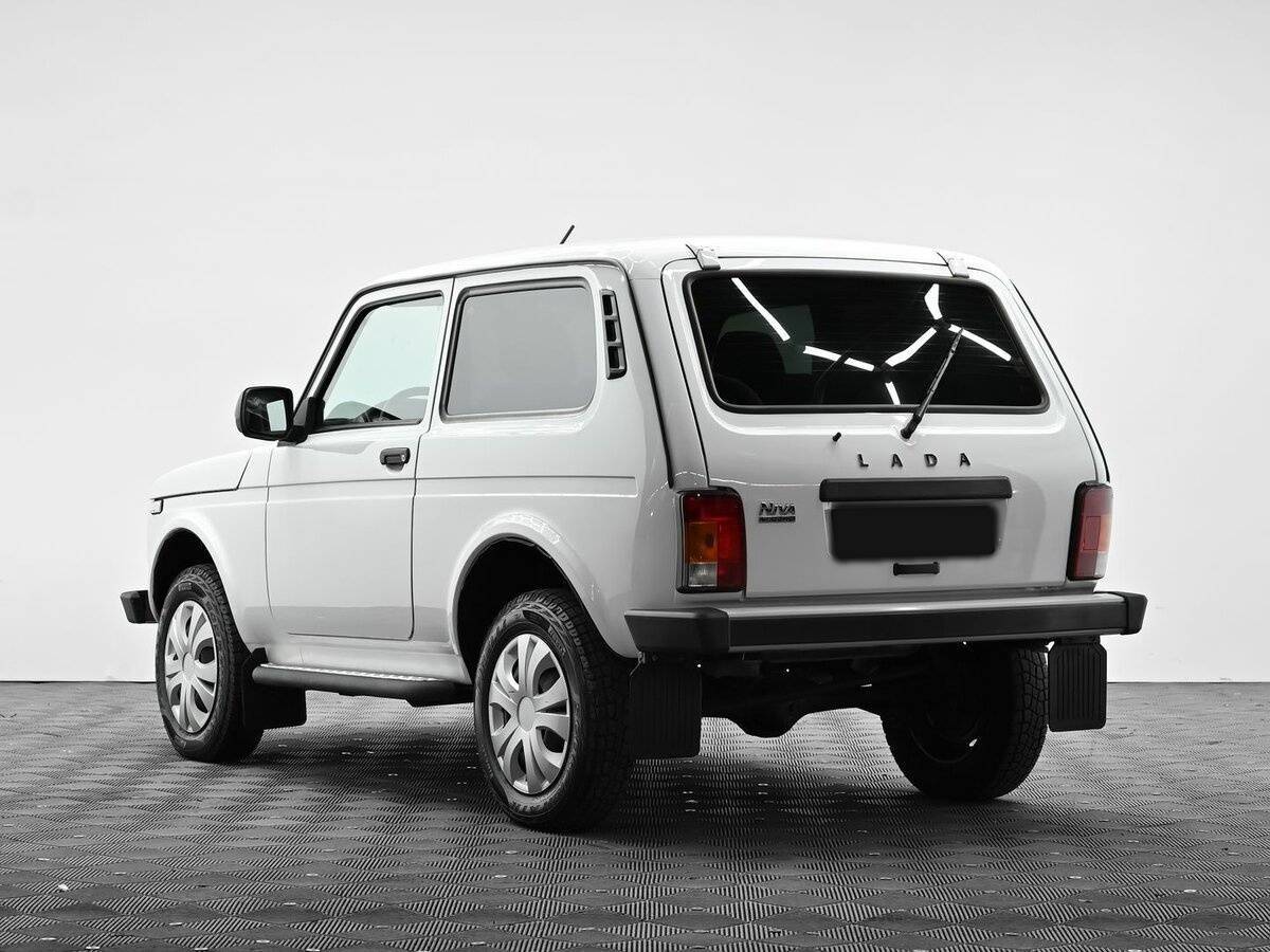 Lada (ВАЗ) Niva Legend с пробегом — 2024 год. Фото: #1