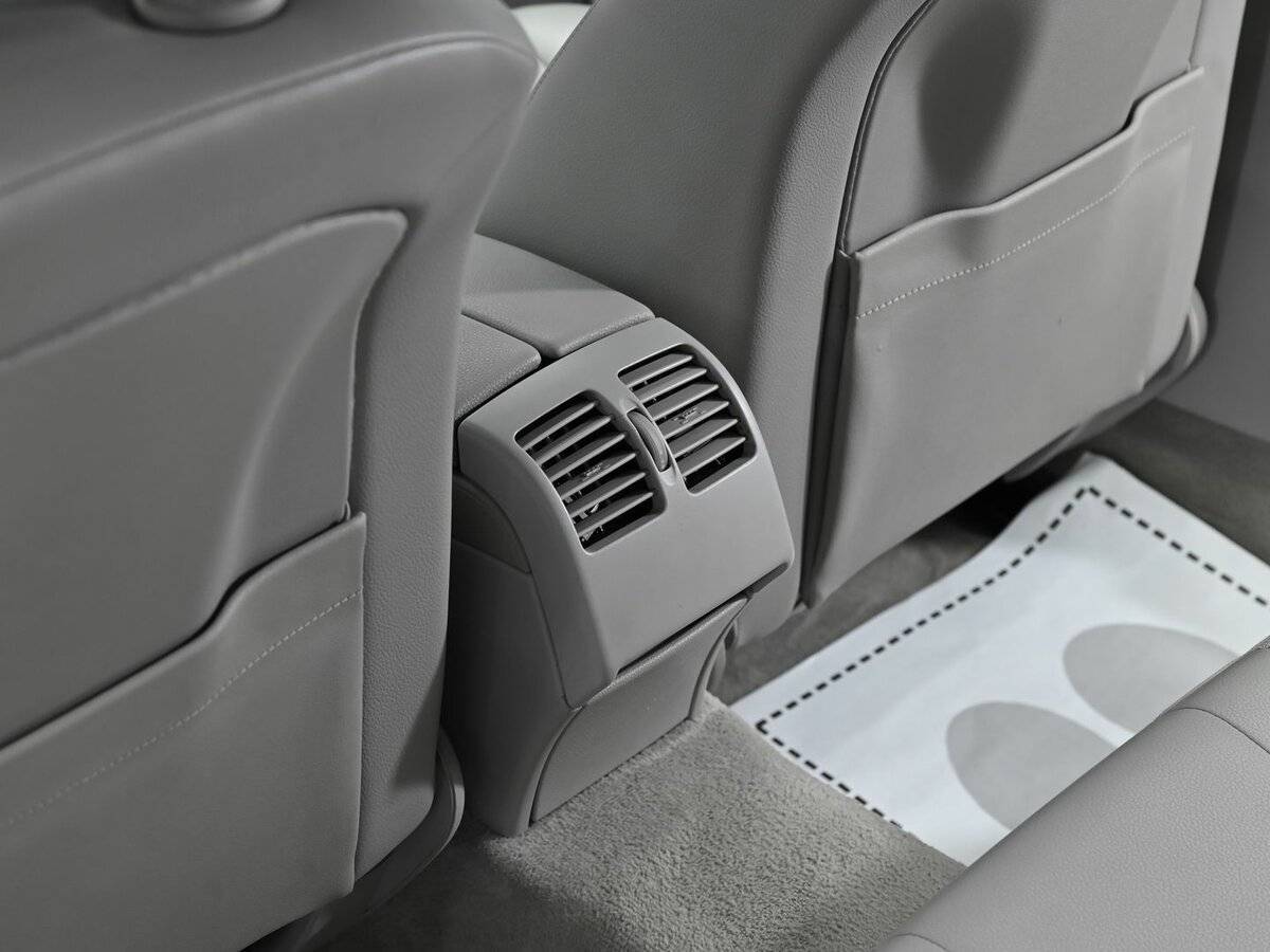 Mercedes-Benz C-Класс с пробегом — 2012 год. Фото: #13