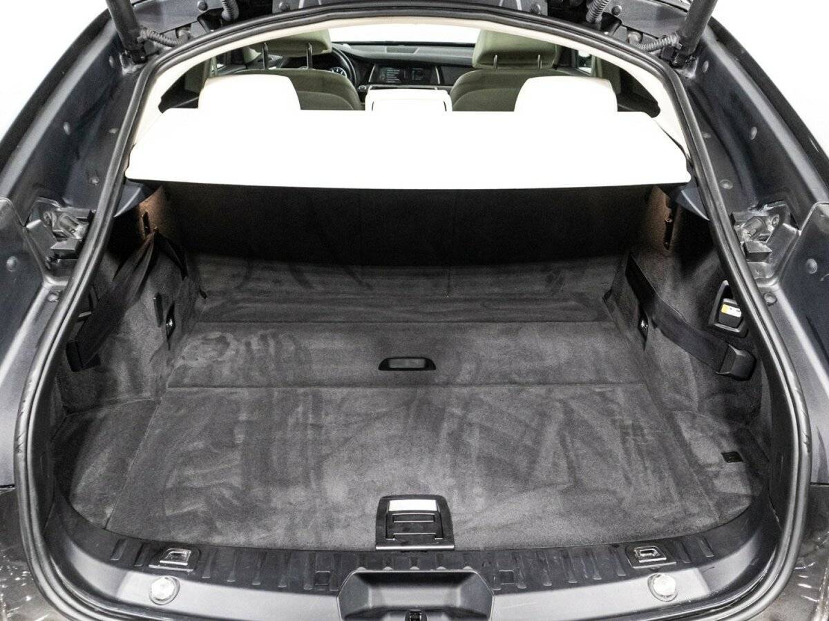 BMW 5 серии с пробегом — 2014 год. Фото: #14