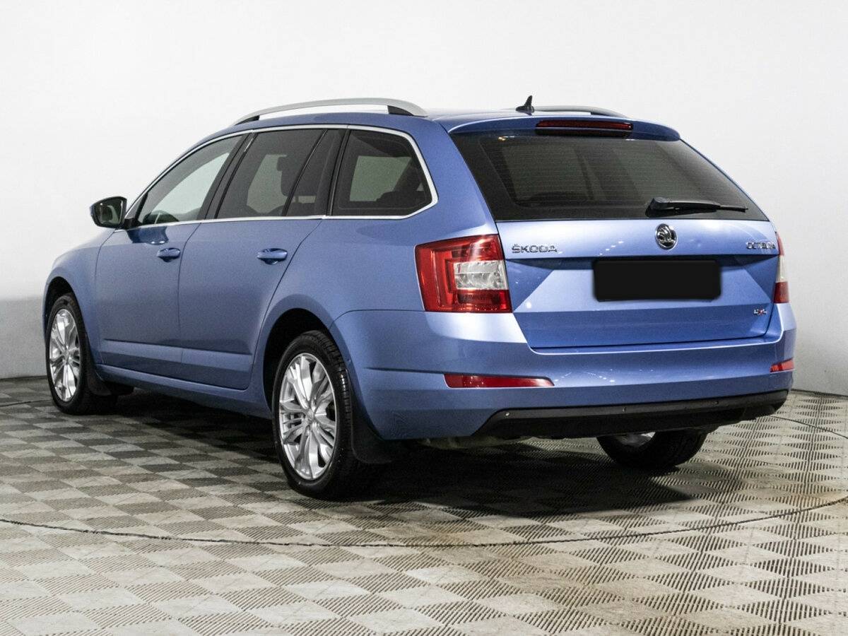 Skoda Octavia с пробегом — 2015 год. Фото: #6