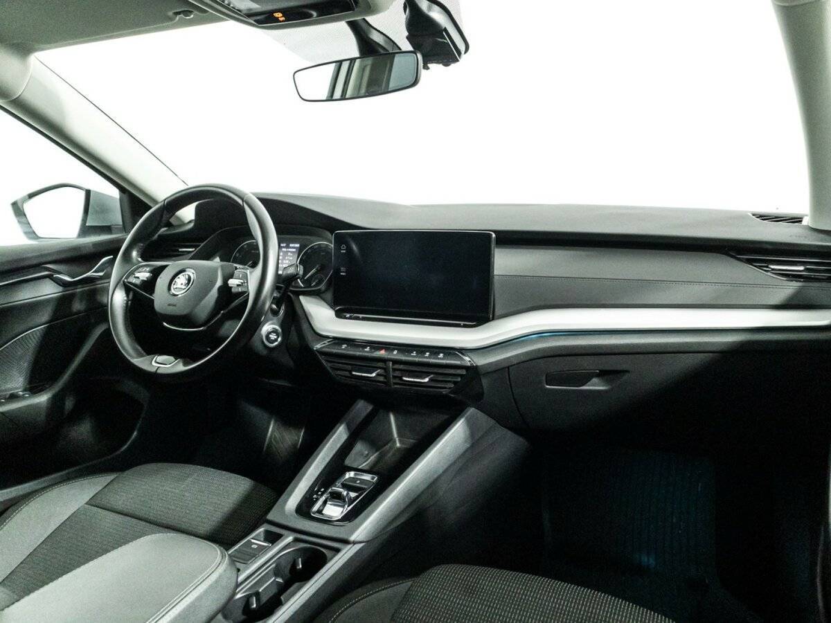 Skoda Octavia с пробегом — 2021 год. Фото: #8