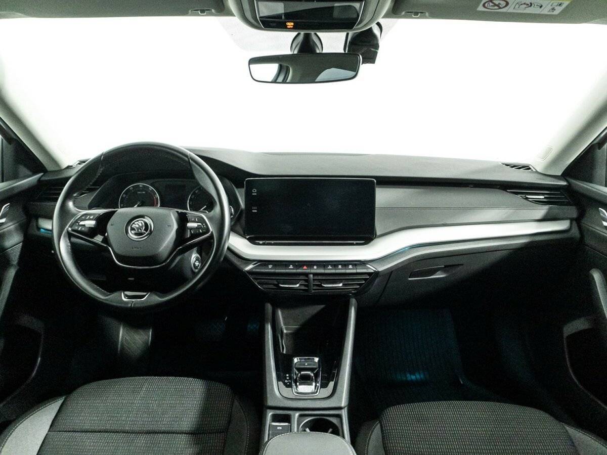 Skoda Octavia с пробегом — 2021 год. Фото: #12
