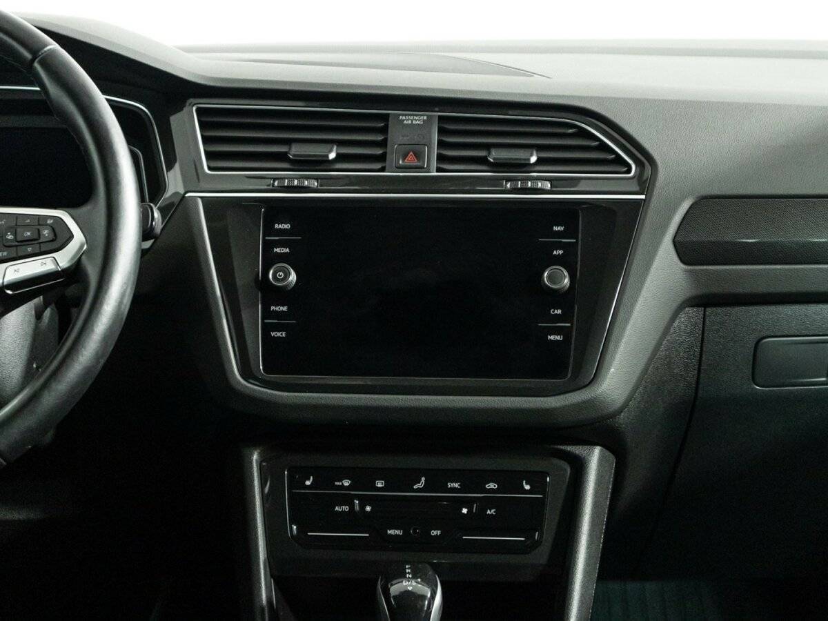 Volkswagen Tiguan с пробегом — 2021 год. Фото: #13