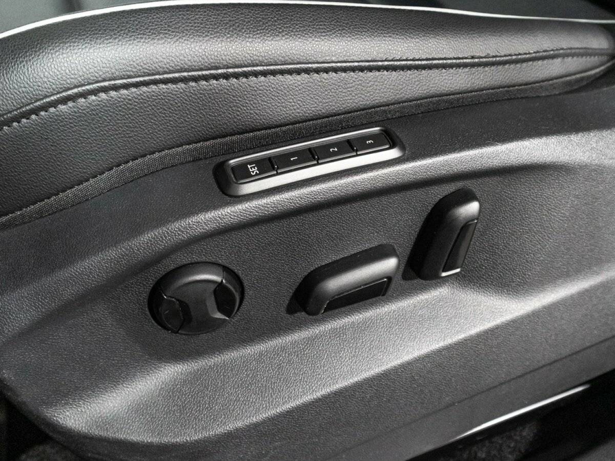 Volkswagen Tiguan с пробегом — 2021 год. Фото: #16