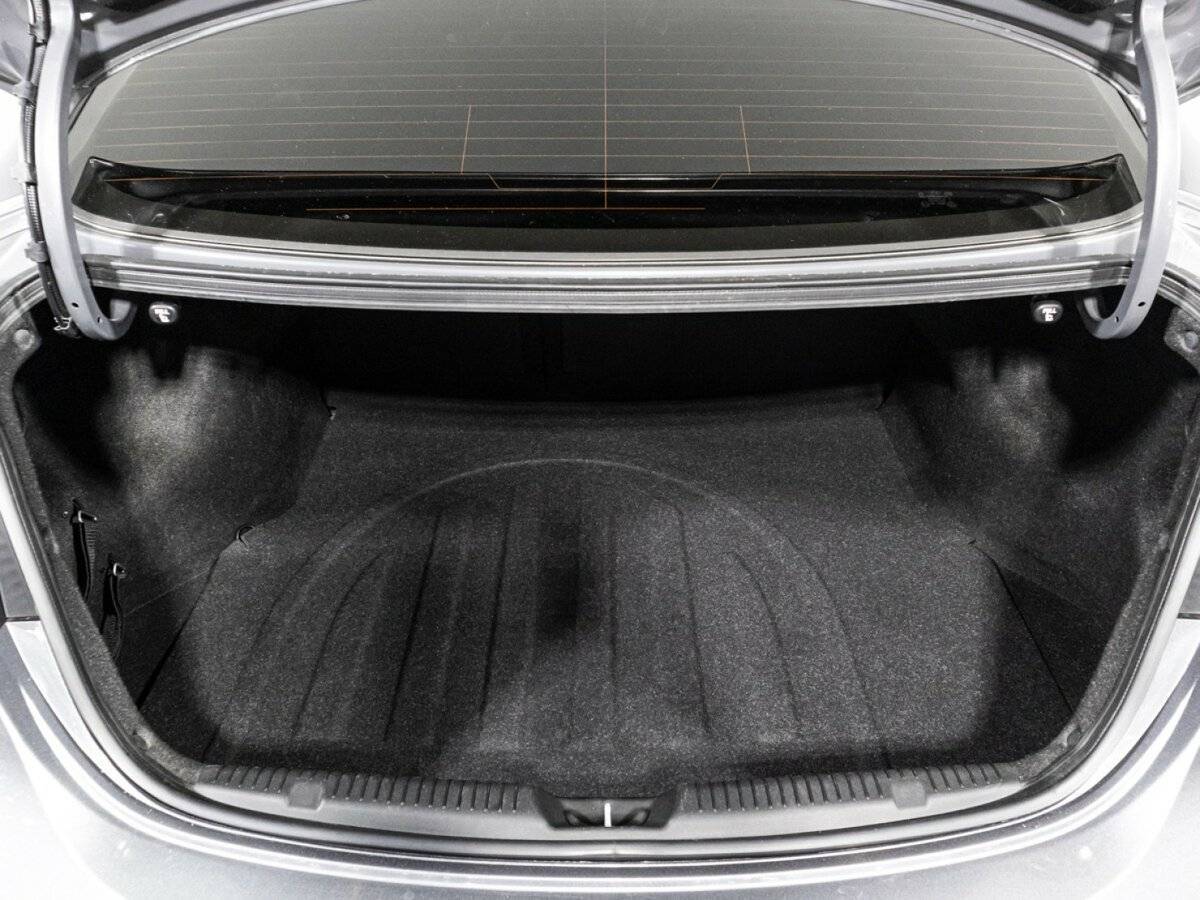 Hyundai Elantra с пробегом — 2015 год. Фото: #14