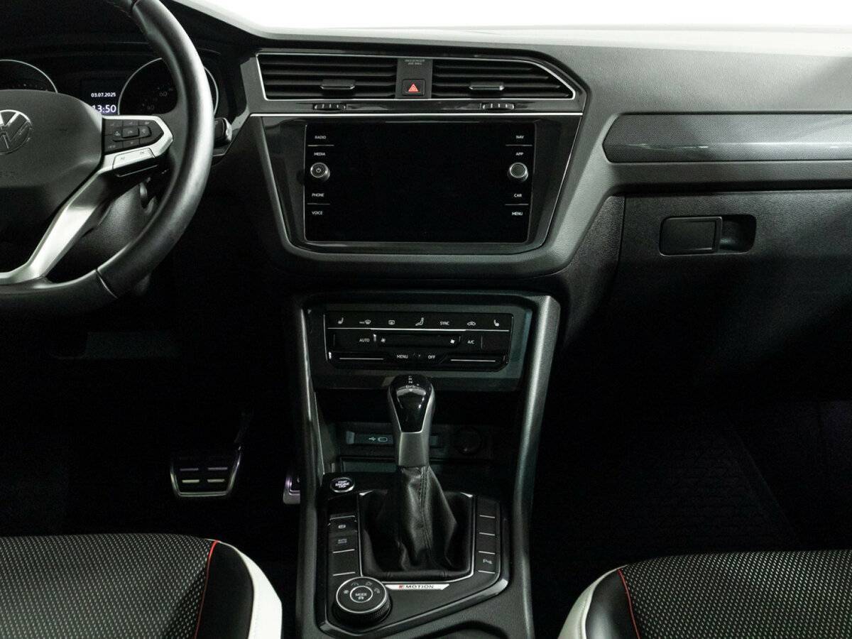 Volkswagen Tiguan с пробегом — 2022 год. Фото: #13
