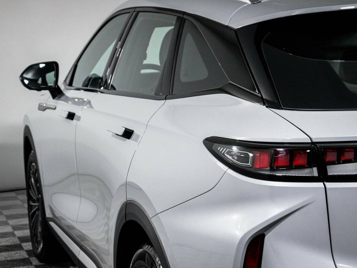 EXEED RX с пробегом — 2024 год. Фото: #18