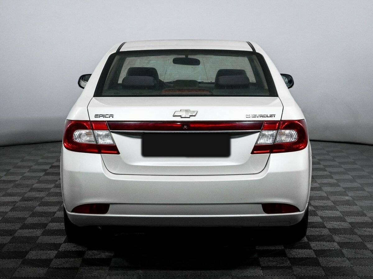 Chevrolet Epica с пробегом — 2012 год. Фото: #4