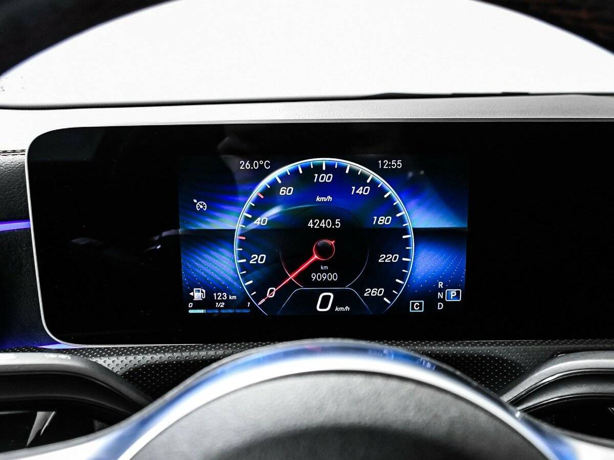 Mercedes-Benz CLA с пробегом — 2019 год. Фото: #9