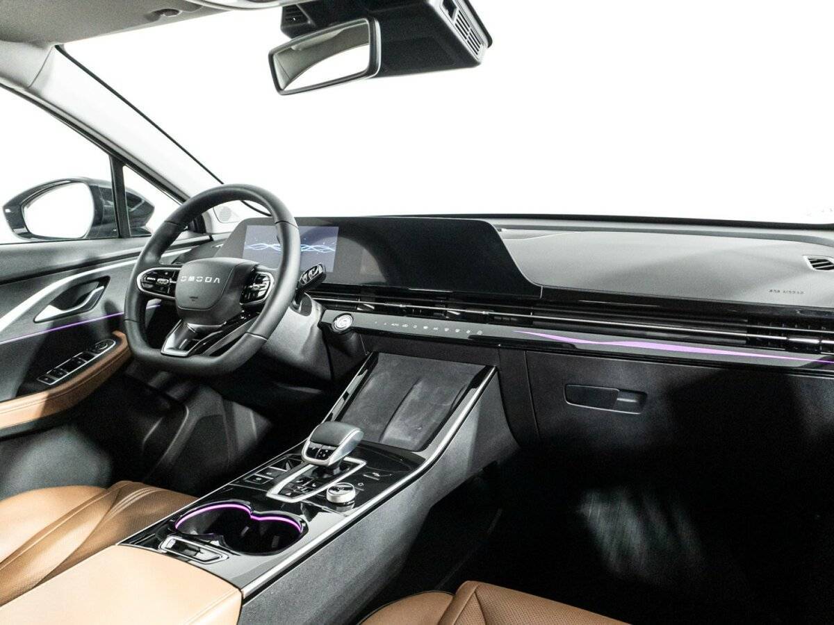 OMODA C5 с пробегом — 2023 год. Фото: #8