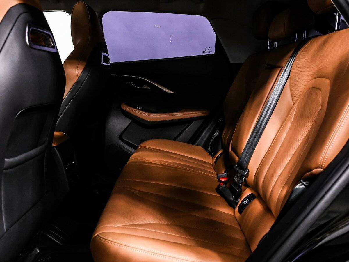 OMODA C5 с пробегом — 2023 год. Фото: #12