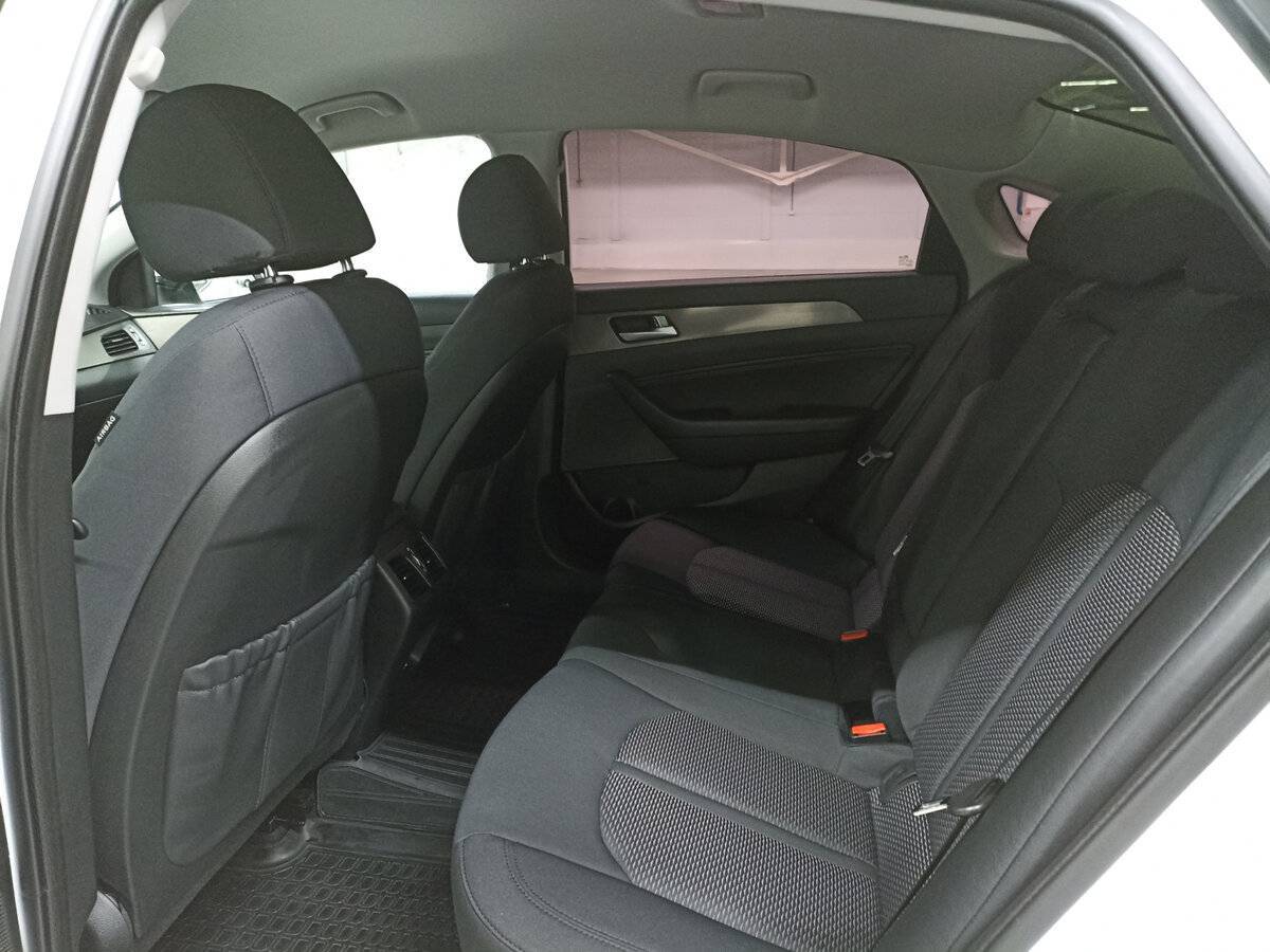 Hyundai Sonata с пробегом — 2017 год. Фото: #11