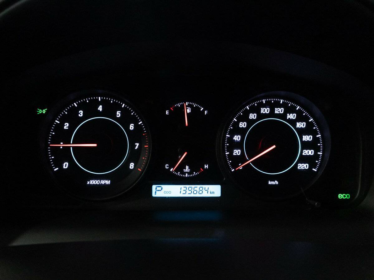 Chevrolet Captiva с пробегом — 2013 год. Фото: #11