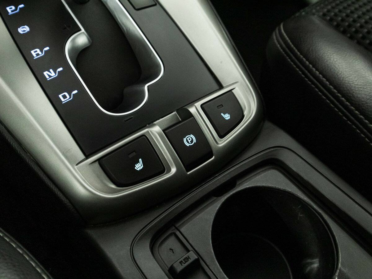 Chevrolet Captiva с пробегом — 2013 год. Фото: #15