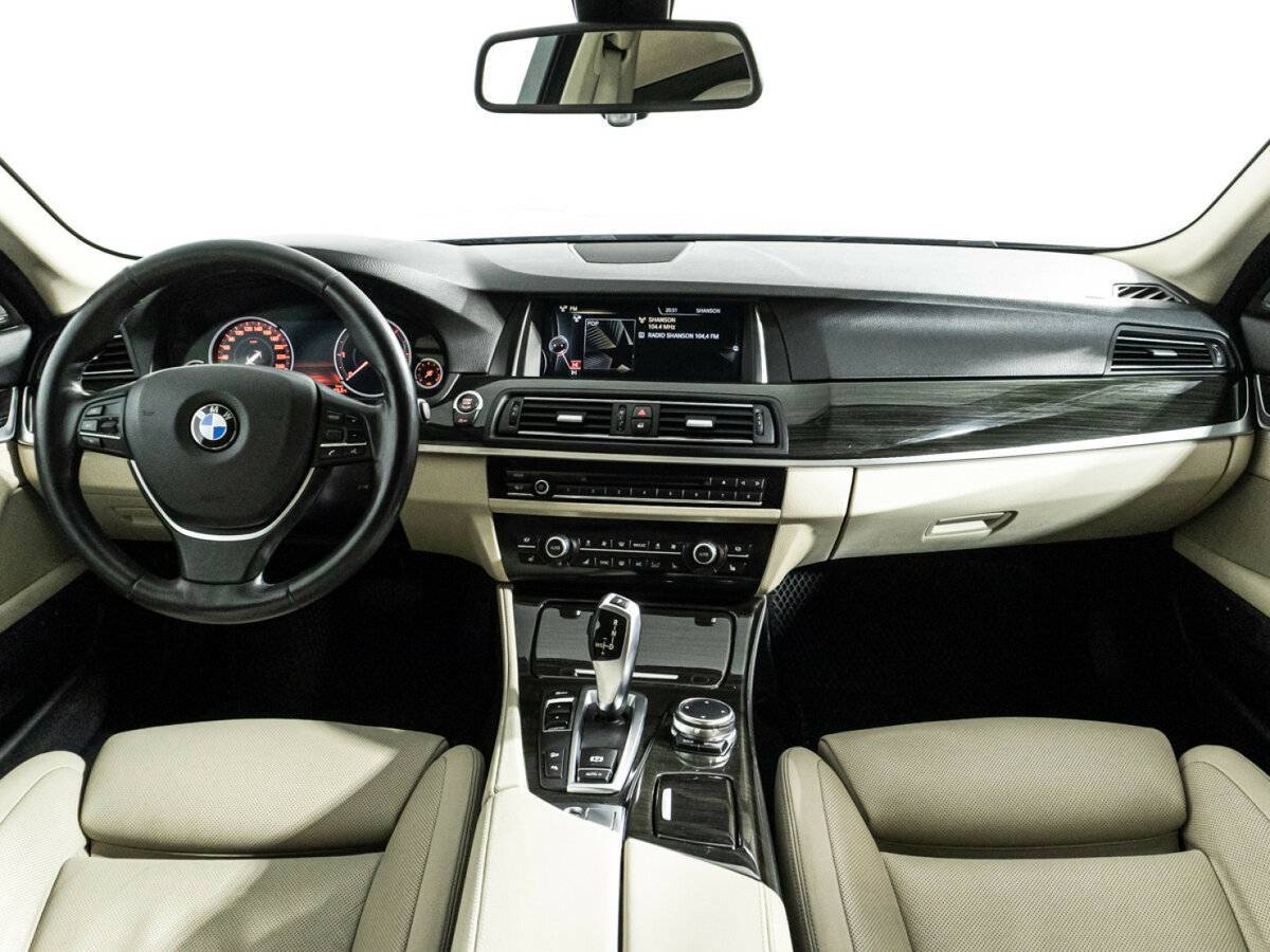 BMW 5 серии с пробегом — 2016 год. Фото: #12