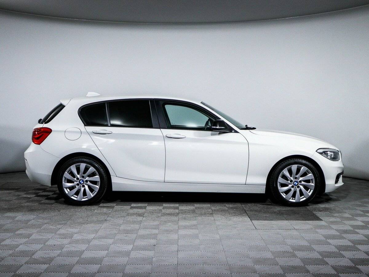 BMW 1 серии с пробегом — 2017 год. Фото: #3