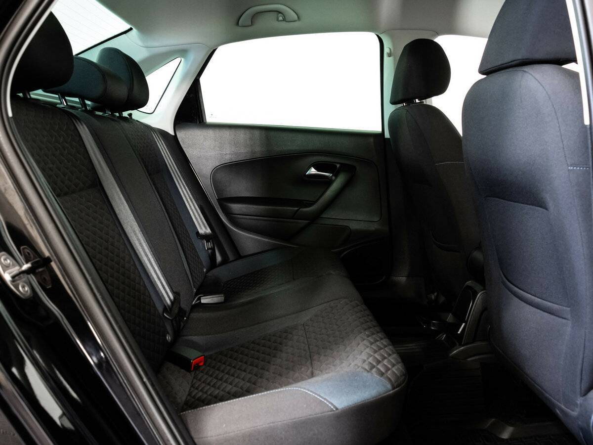 Volkswagen Polo с пробегом — 2019 год. Фото: #16