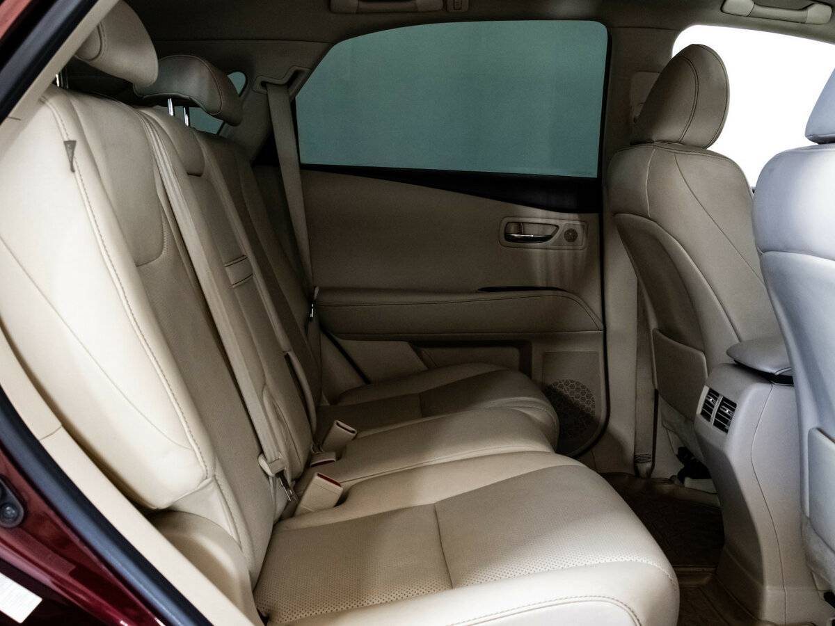 Lexus RX с пробегом — 2014 год. Фото: #16