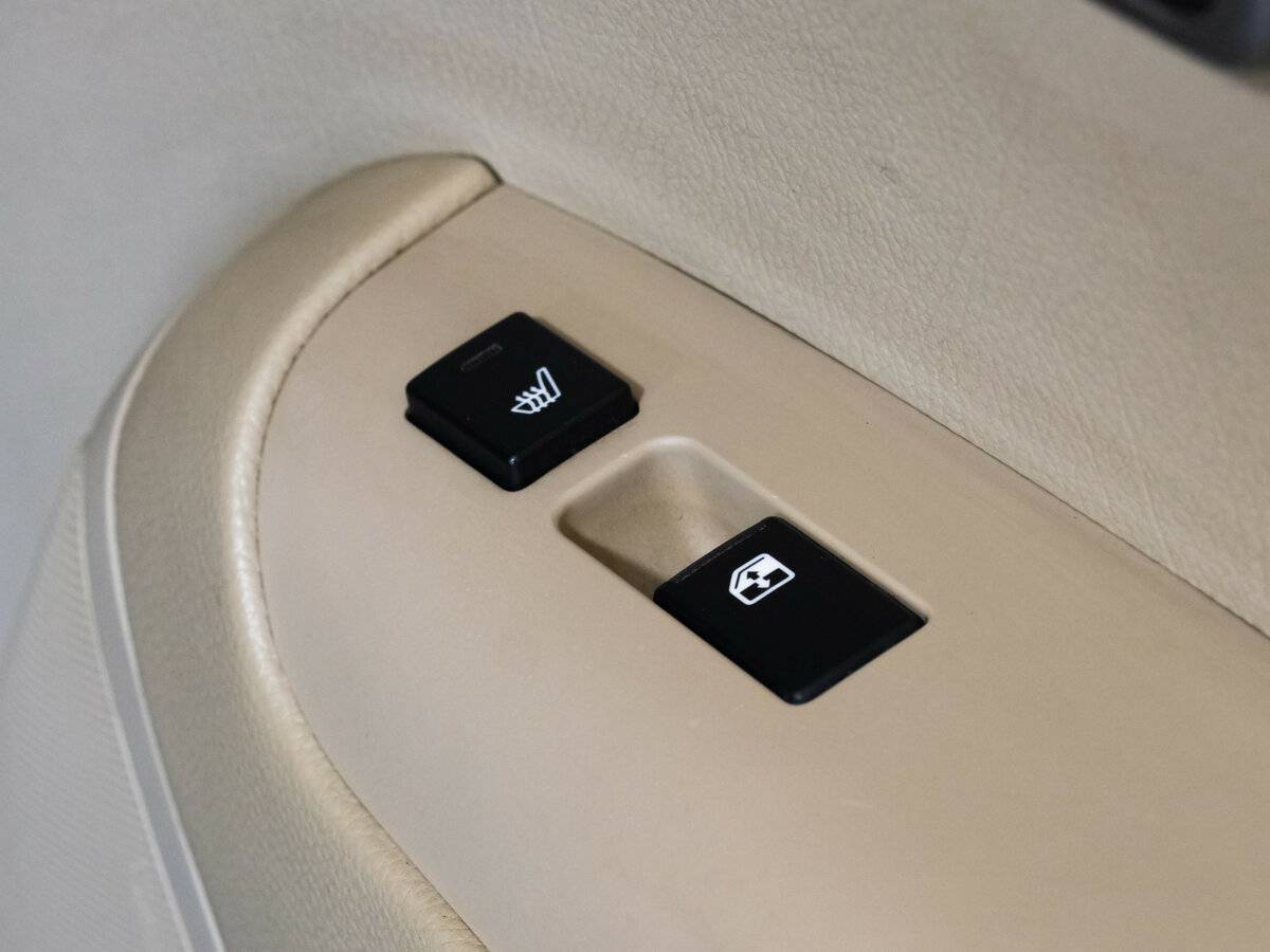 Kia Mohave с пробегом — 2012 год. Фото: #21