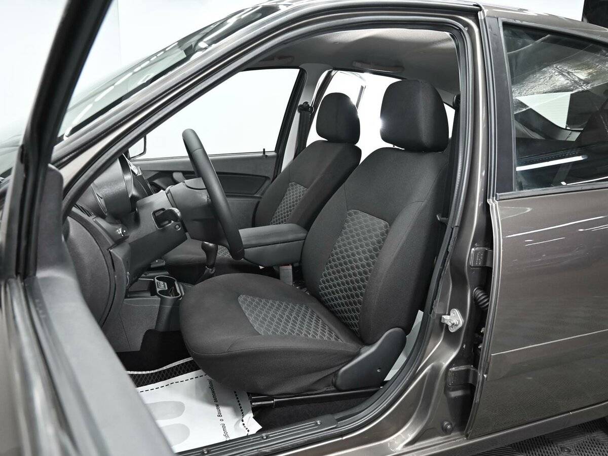 Lada (ВАЗ) Granta с пробегом — 2019 год. Фото: #5