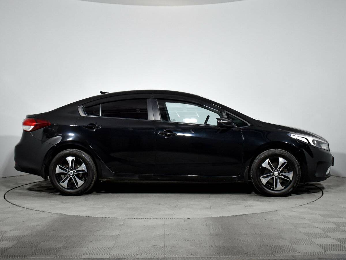 Kia Cerato с пробегом — 2018 год. Фото: #3