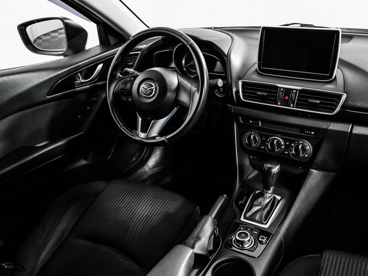 Mazda 3 с пробегом — 2014 год. Фото: #8