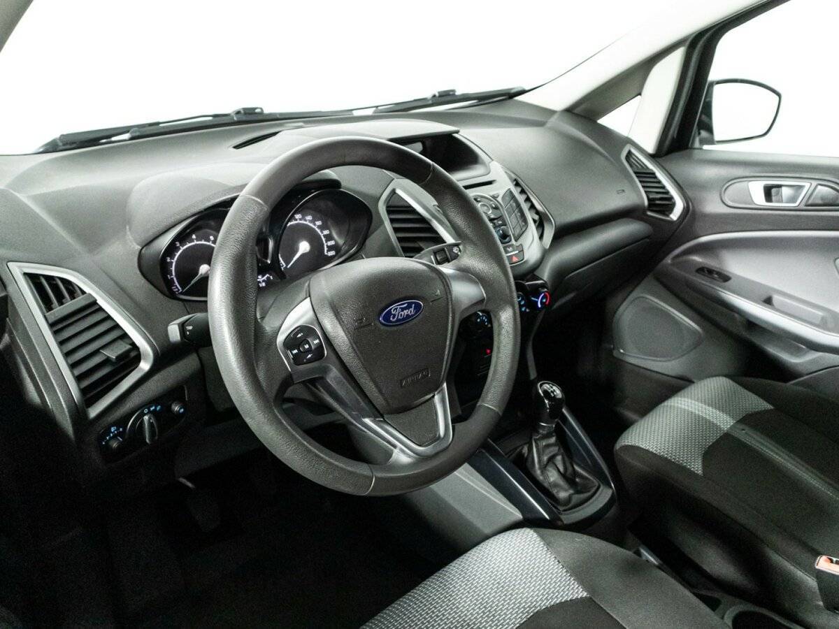Ford EcoSport с пробегом — 2017 год. Фото: #10