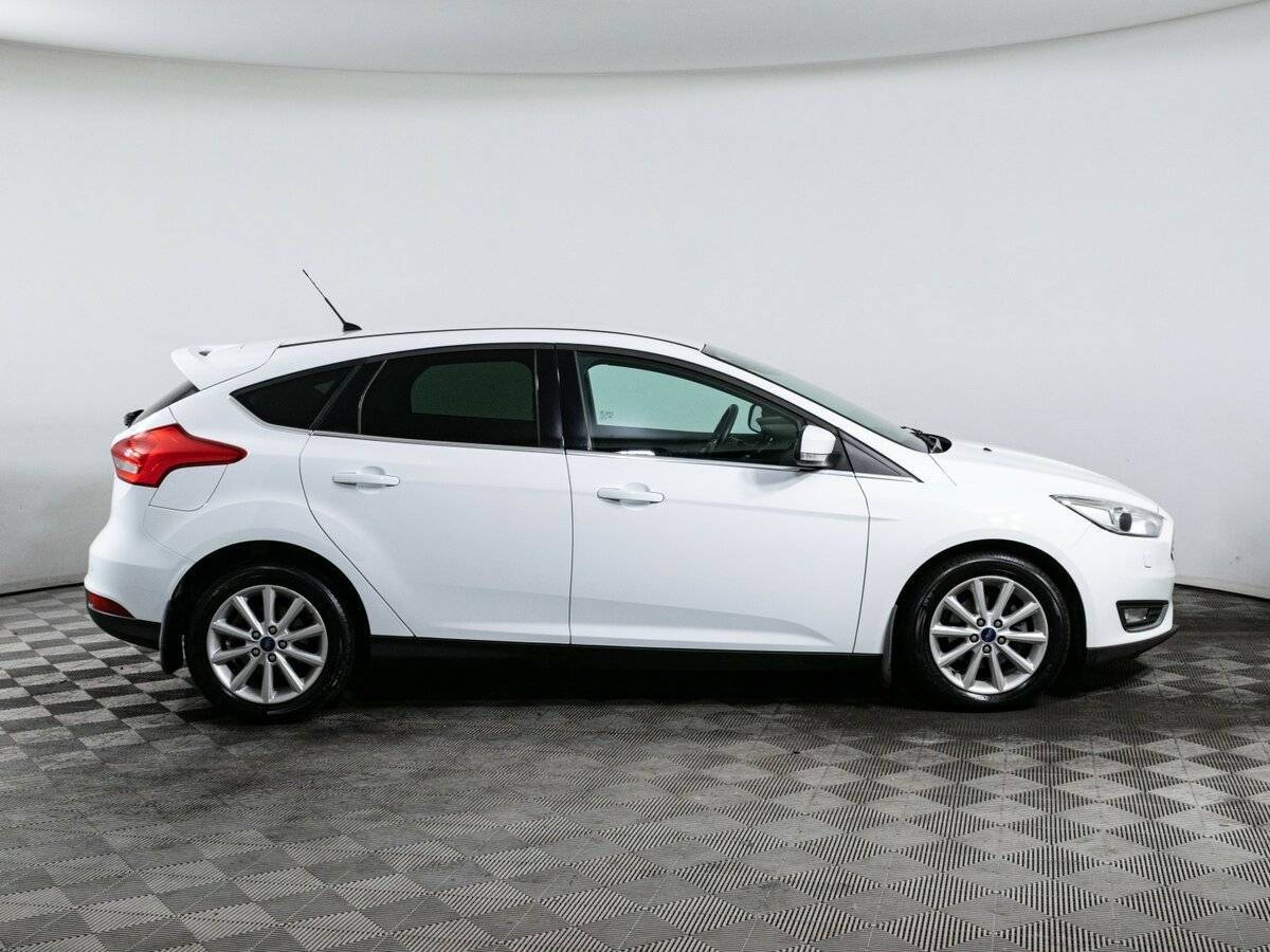 Ford Focus с пробегом — 2015 год. Фото: #3