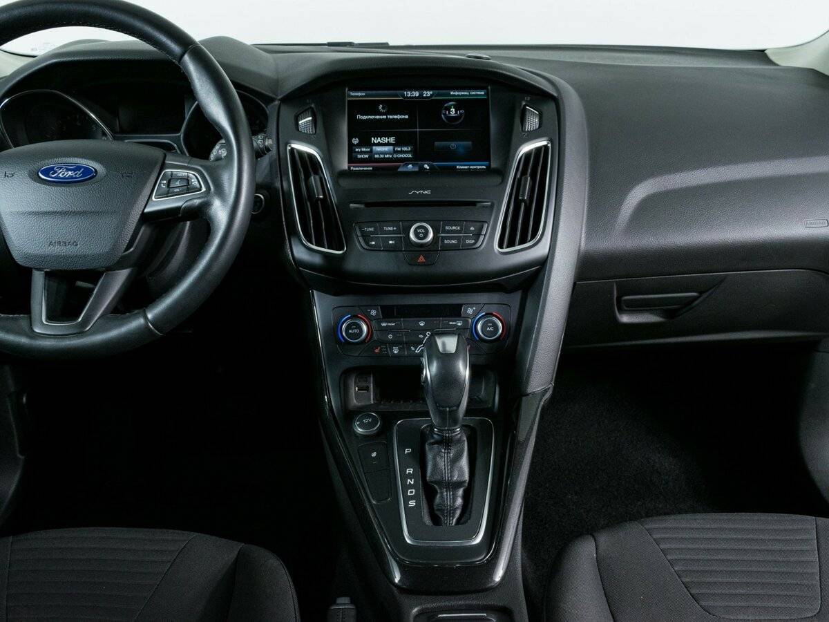 Ford Focus с пробегом — 2015 год. Фото: #10