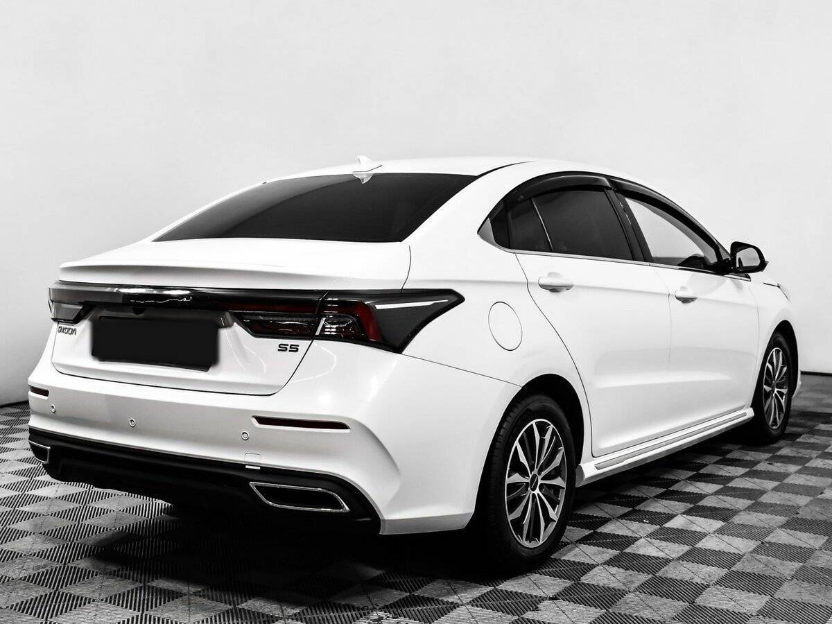 OMODA S5 с пробегом — 2023 год. Фото: #4