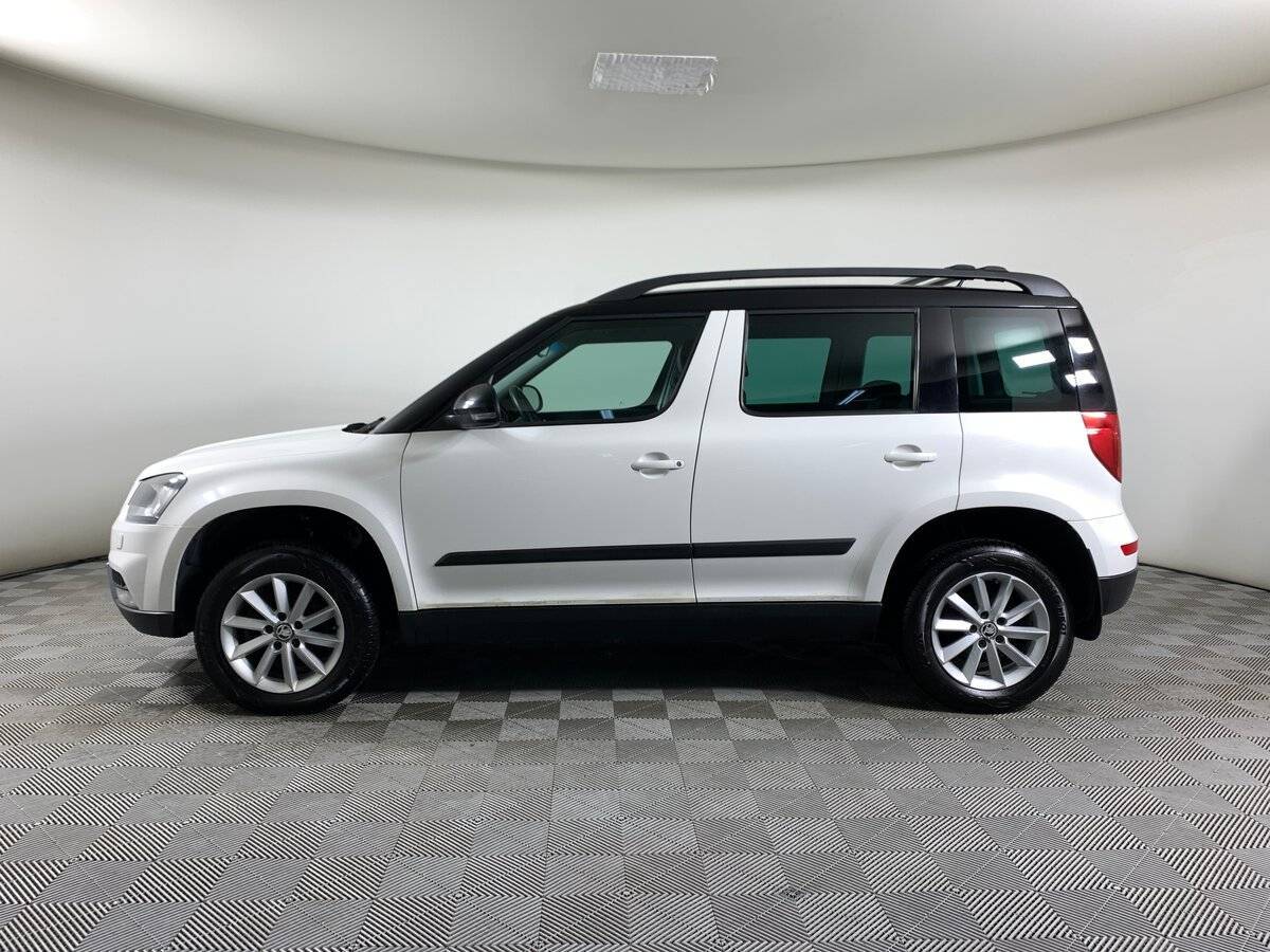 Skoda Yeti с пробегом — 2015 год. Фото: #7
