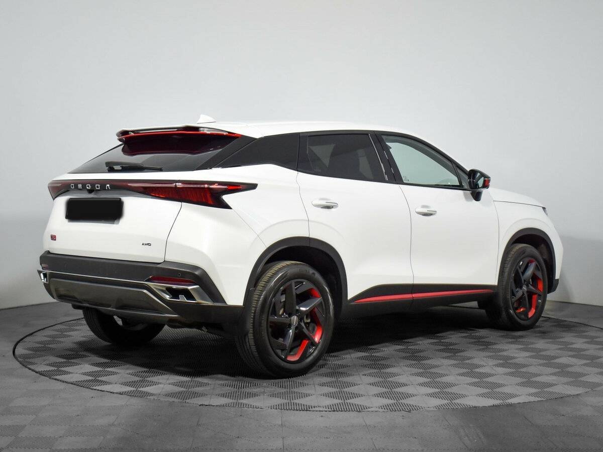 OMODA C5 с пробегом — 2023 год. Фото: #4