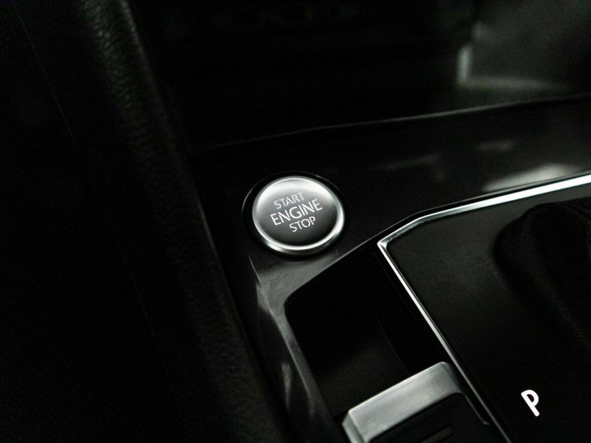 Volkswagen Tiguan с пробегом — 2018 год. Фото: #19