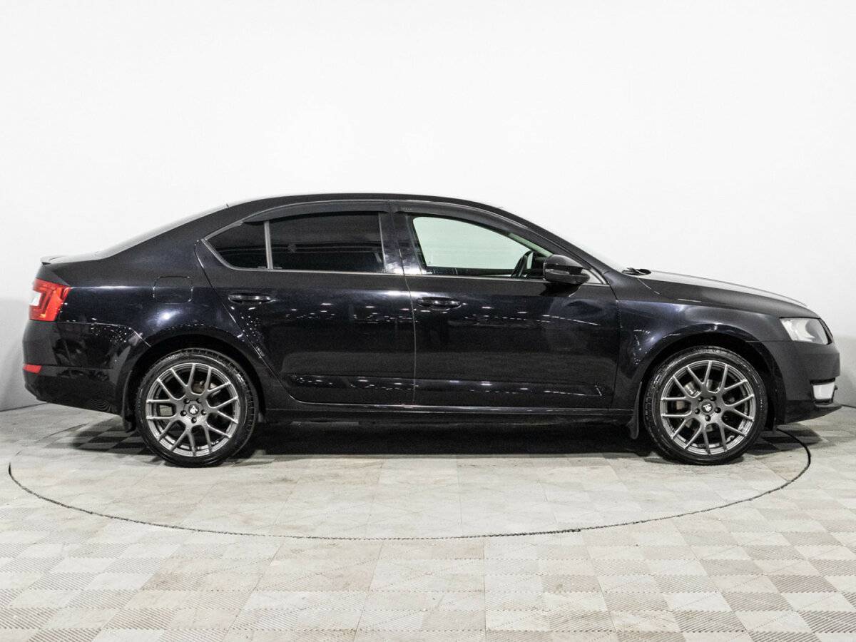 Skoda Octavia с пробегом — 2016 год. Фото: #3