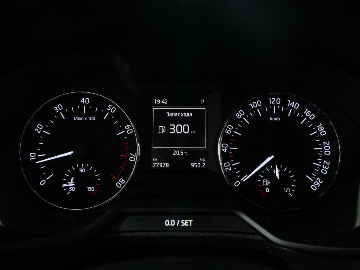 Skoda Octavia с пробегом — 2016 год. Фото: #11