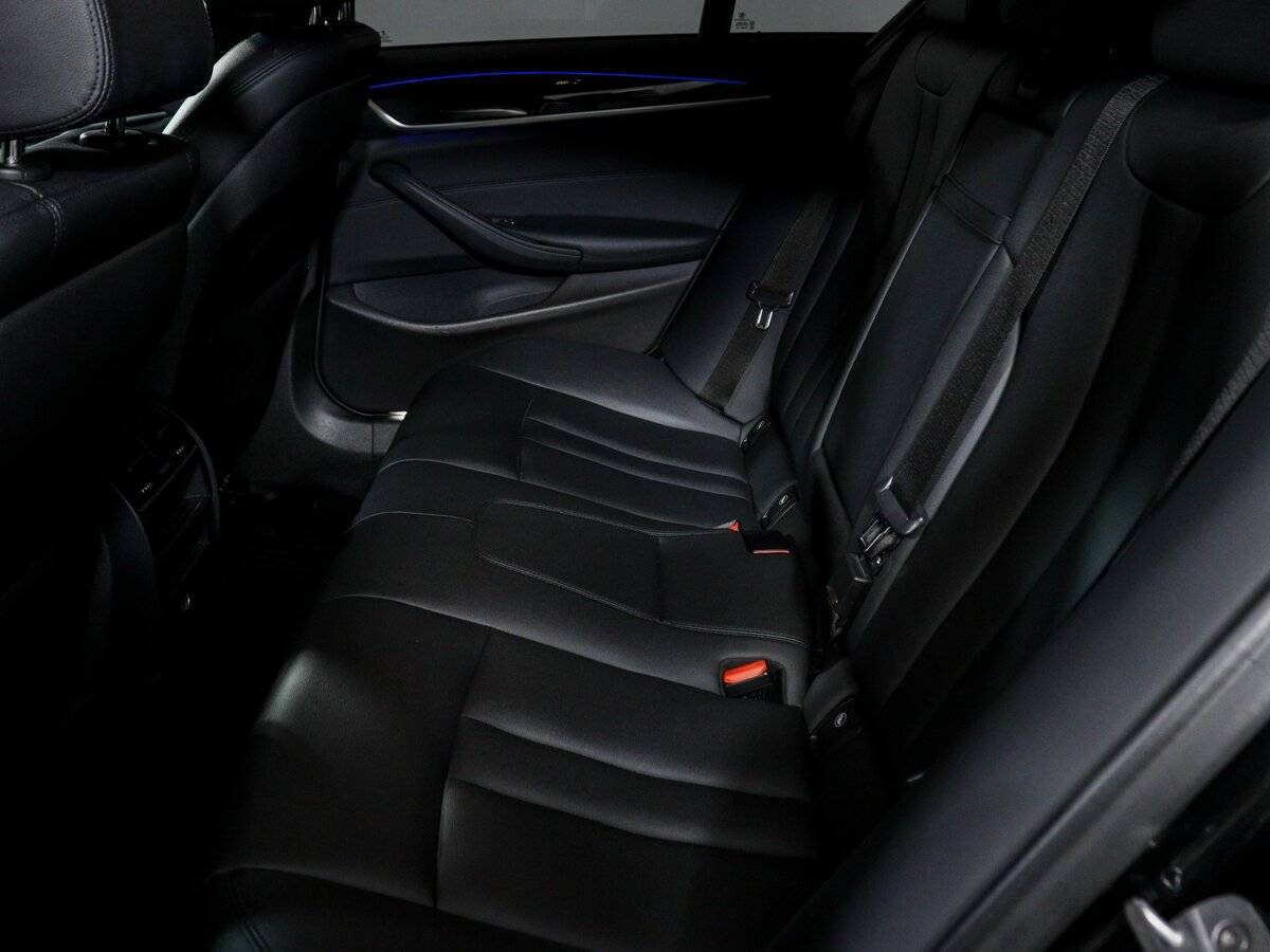 BMW 5 серии с пробегом — 2018 год. Фото: #9