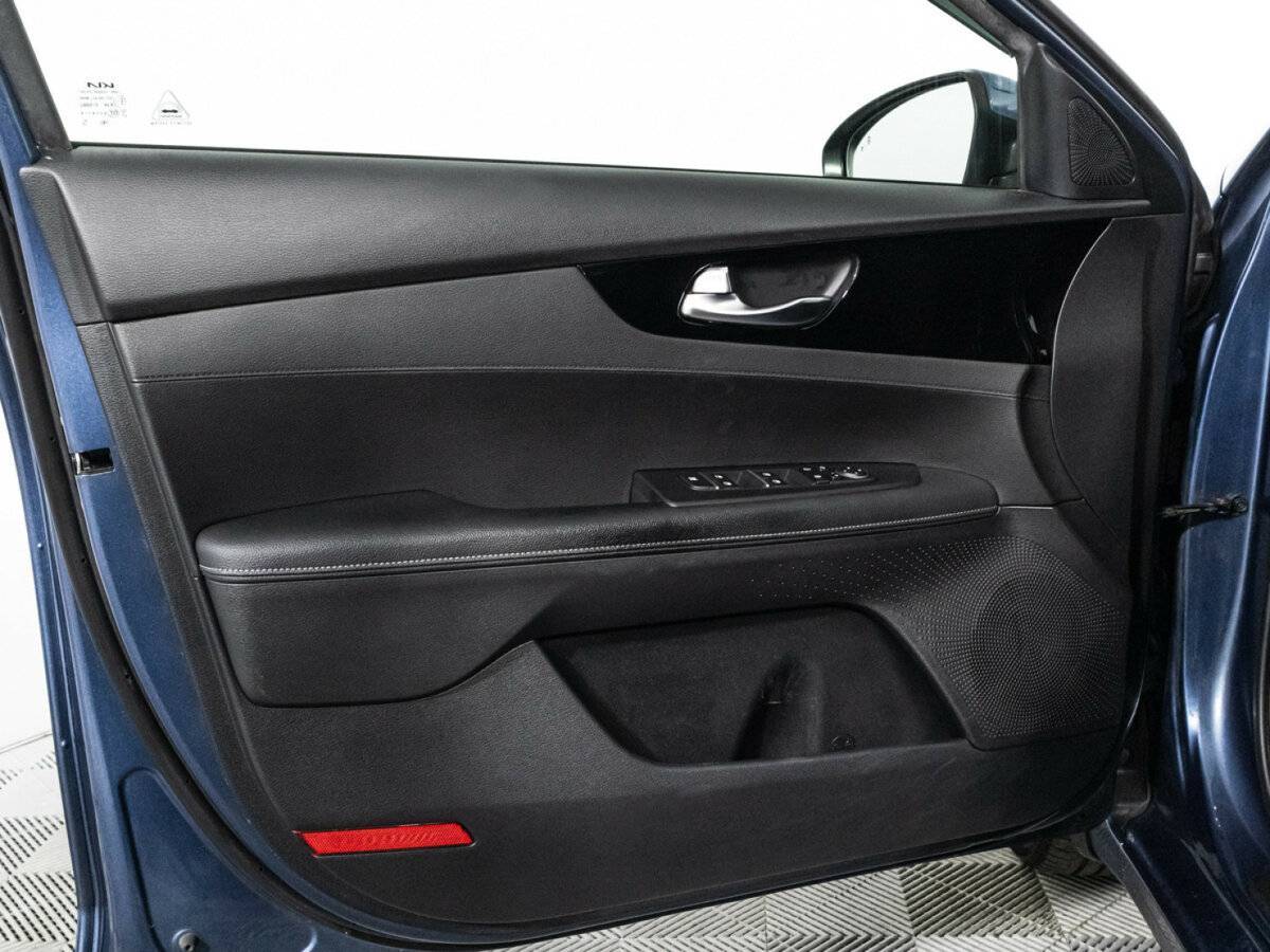 Kia Cerato с пробегом — 2021 год. Фото: #25