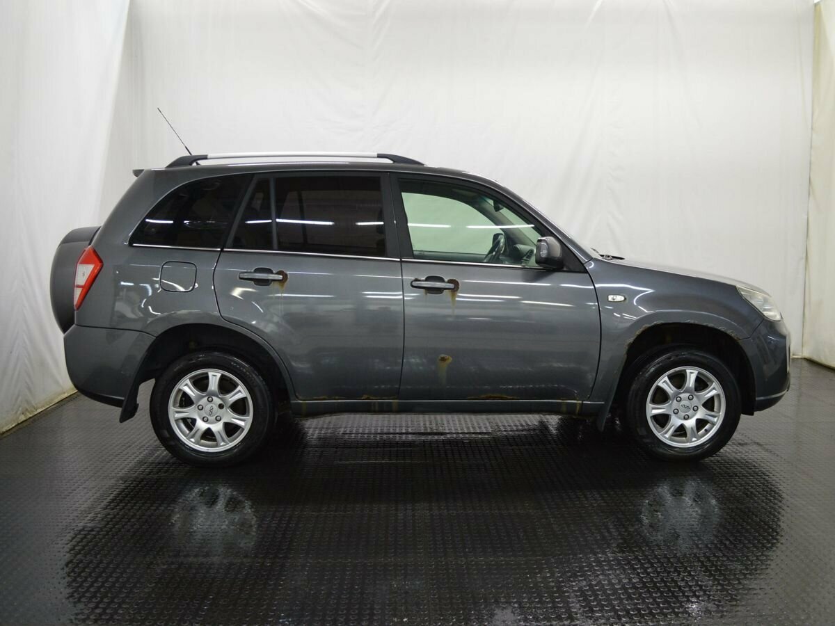 Chery Tiggo (T11) с пробегом — 2015 год. Фото: #3