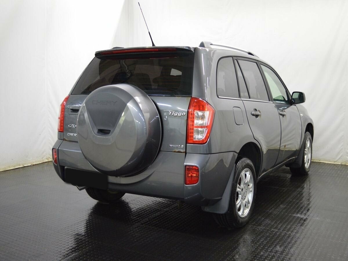 Chery Tiggo (T11) с пробегом — 2015 год. Фото: #4