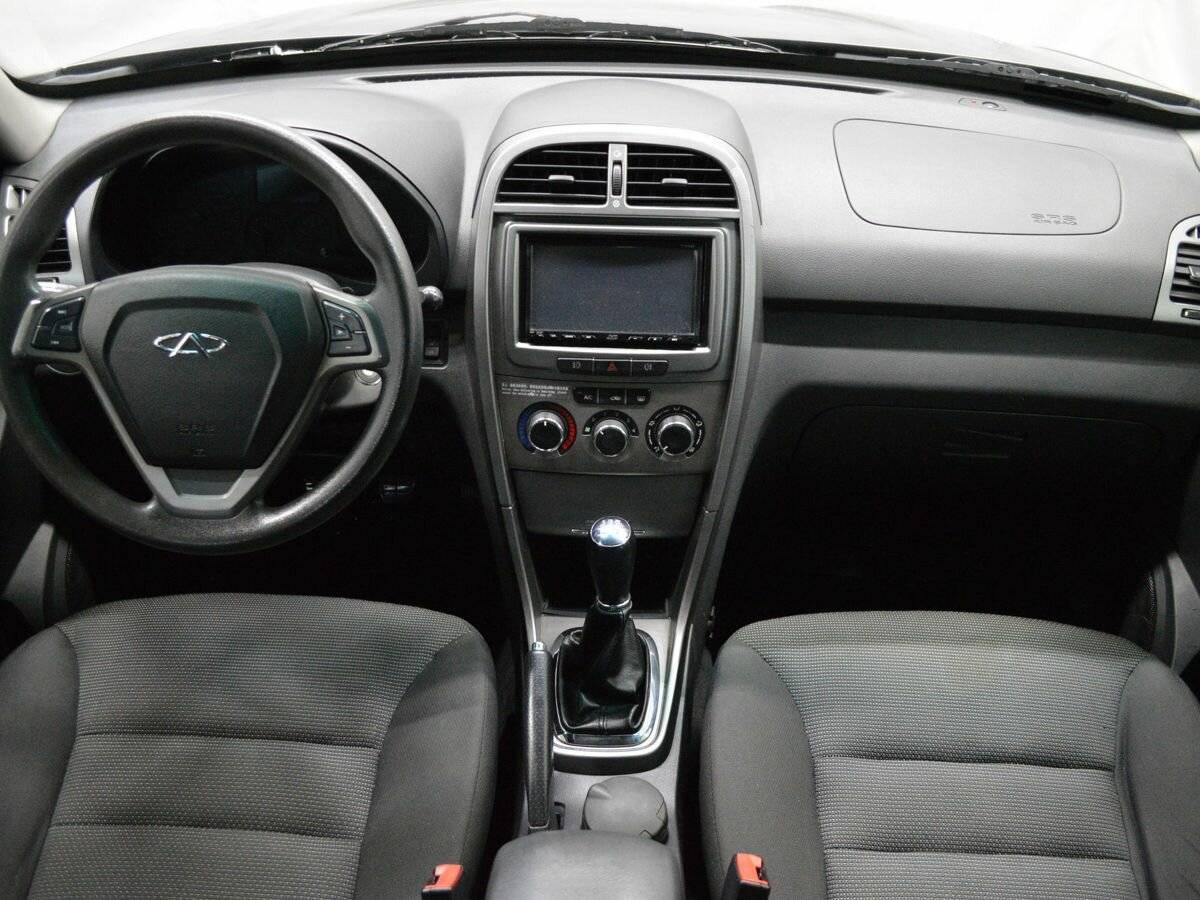 Chery Tiggo (T11) с пробегом — 2015 год. Фото: #13