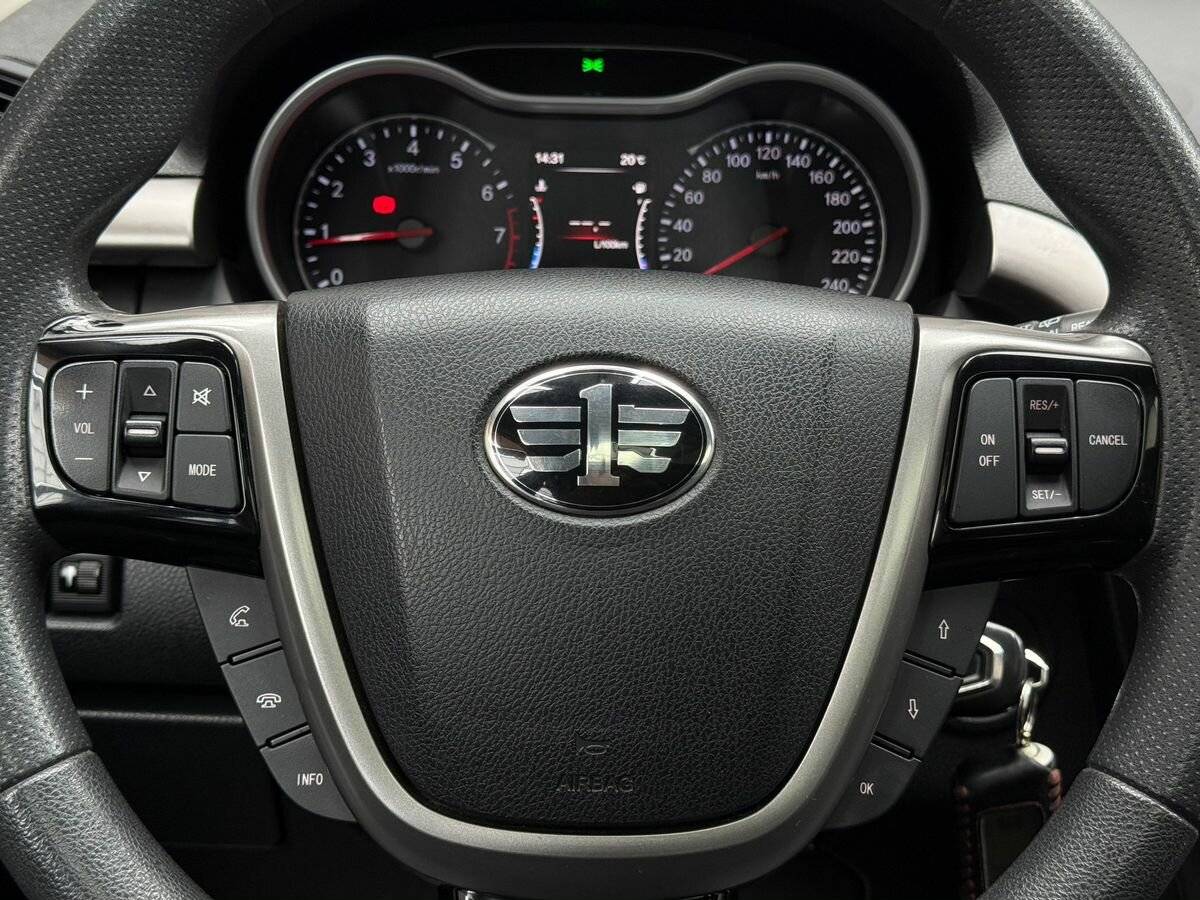 FAW Besturn X80 с пробегом — 2018 год. Фото: #10