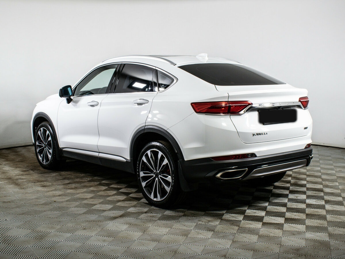 Geely Tugella с пробегом — 2022 год. Фото: #6